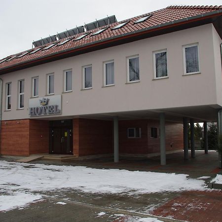 Hotel Pod Zlota Korona أوبولي المظهر الخارجي الصورة